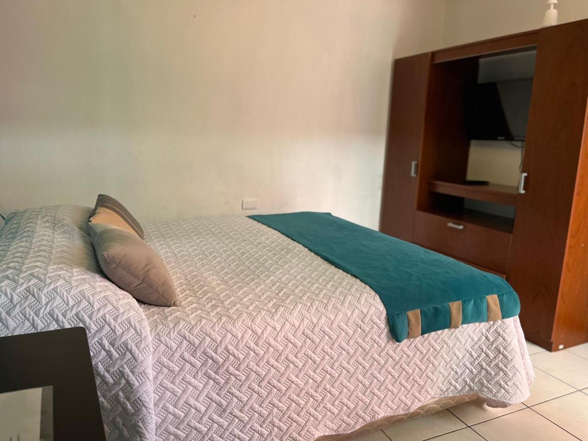 Hostal Avenue La Serena Esterno foto