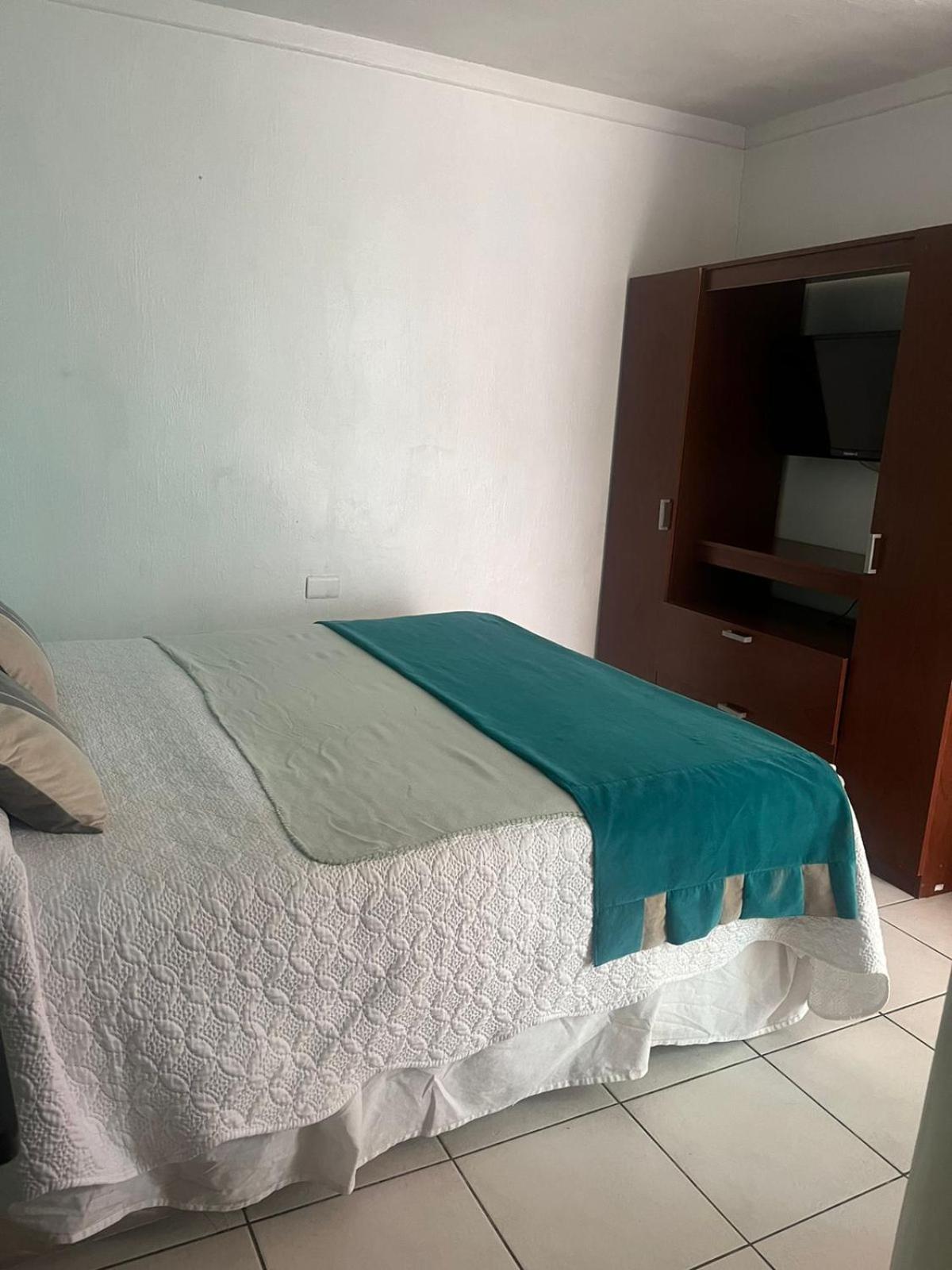 Hostal Avenue La Serena Esterno foto