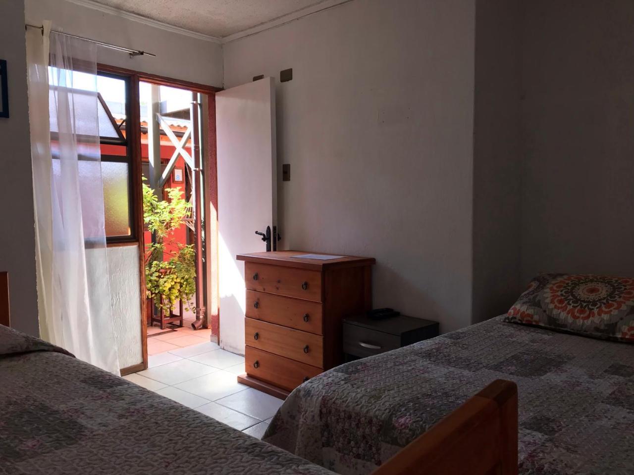 Hostal Avenue La Serena Esterno foto